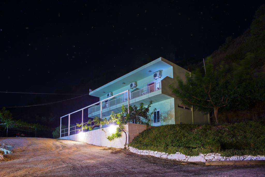 V&C Paradise Apartments Rodakino Exterior foto